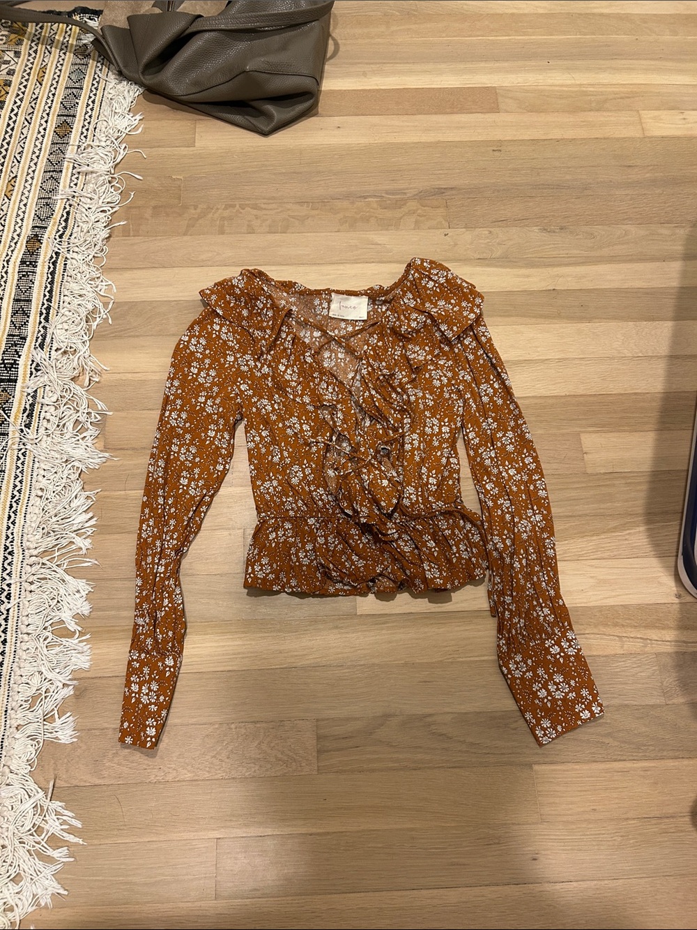 Ruffled Cropped Floral Blouse